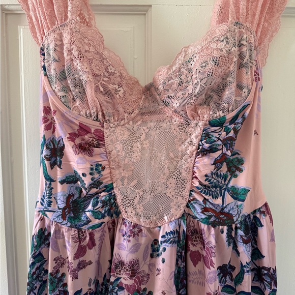 x Intimately FP Bad For You Maxi Bodysuit In Dusty Rose Combo - Picture 4 of 6